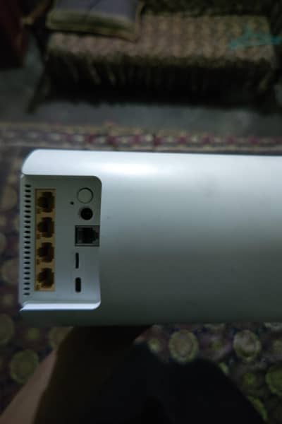 ZLT X20 4G + 5G Wireless sim router