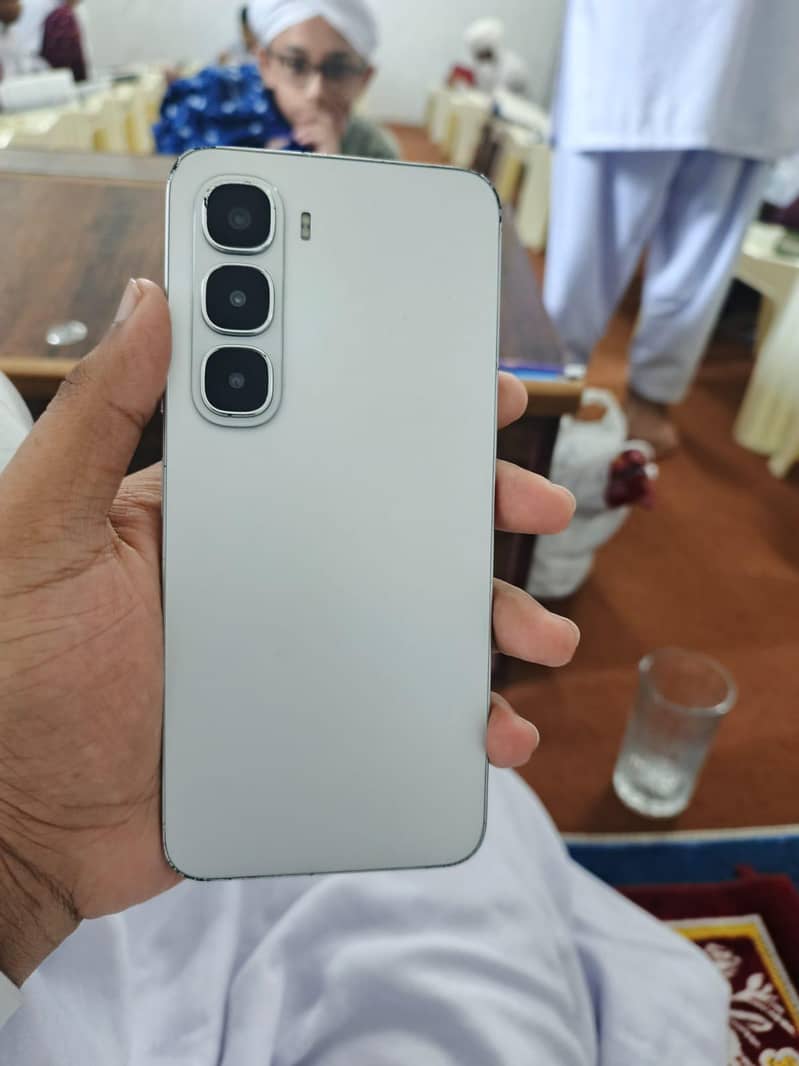 Infinix 1