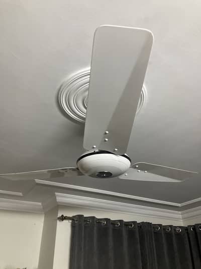 INVERTER CEILING FAN FOR SALE