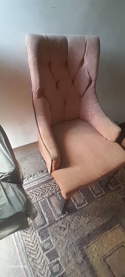 Bedroom chairs
