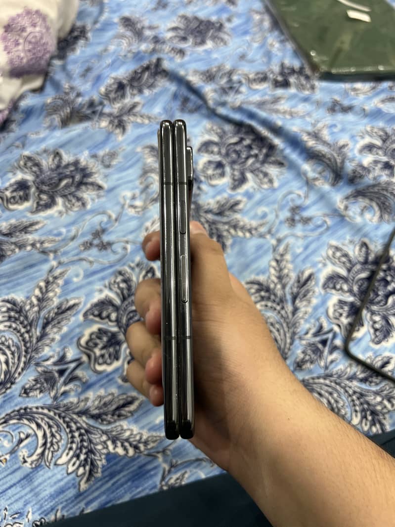 Google Pixel Fold 1