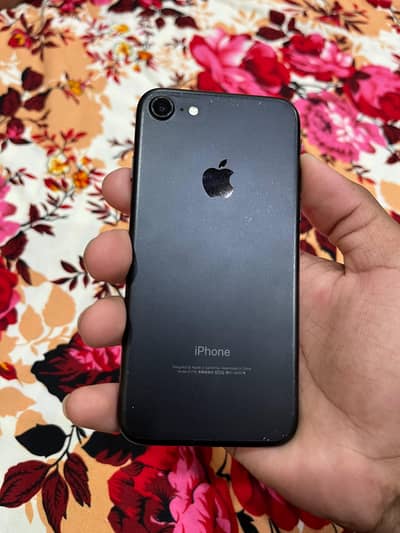 Apple iPhone 7