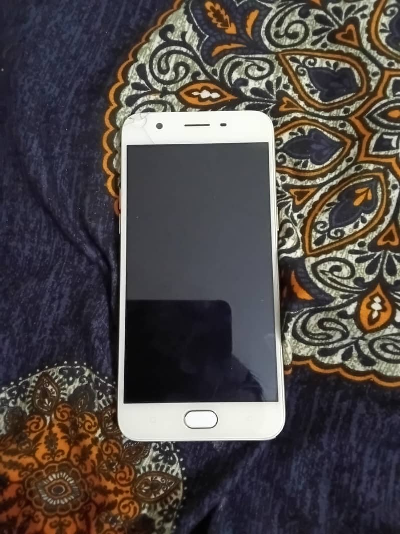 OPPO A57 0