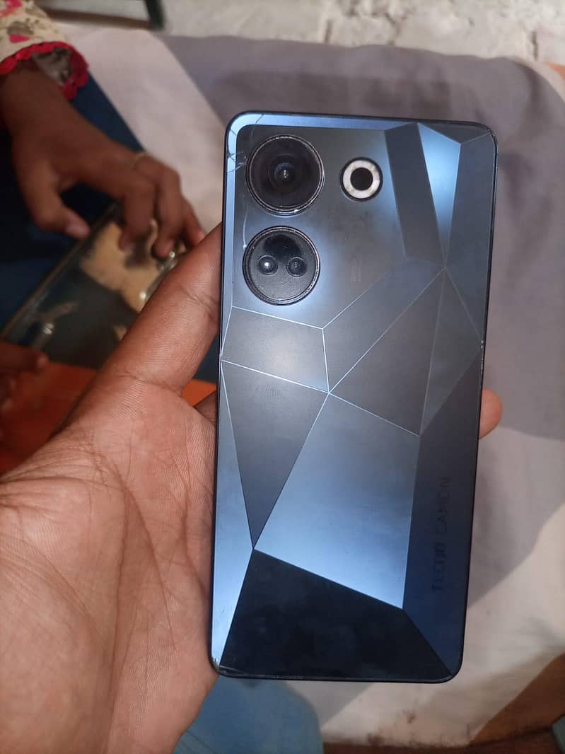 Tecno CAMON 20 0