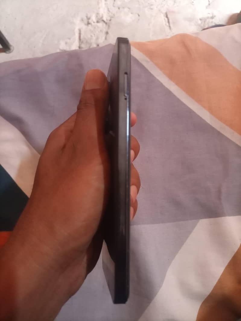 Tecno CAMON 20 2