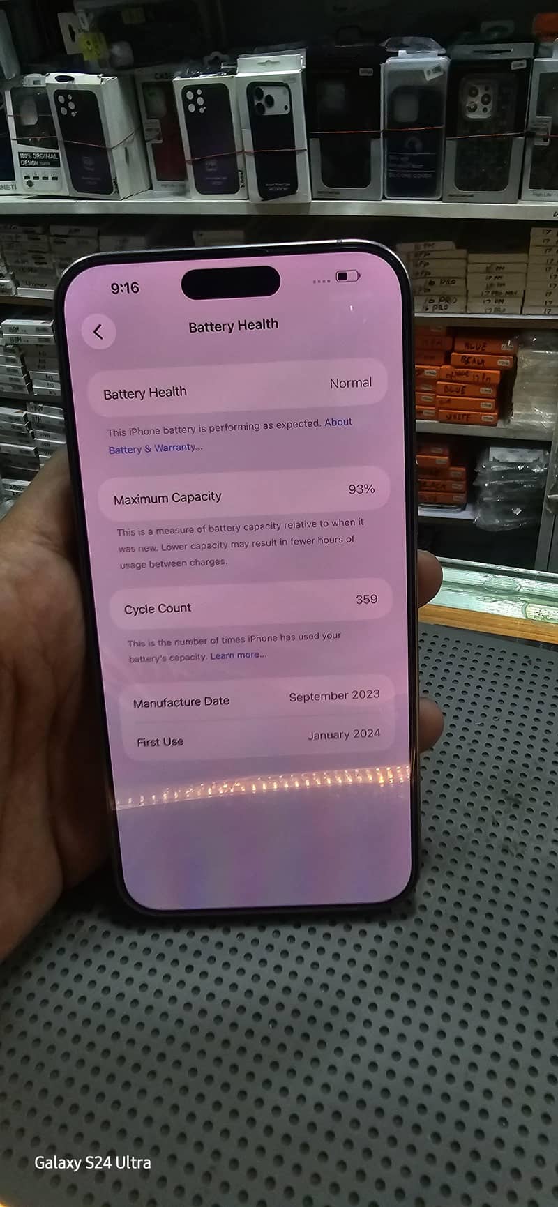 Apple iPhone 15 Pro Max 2