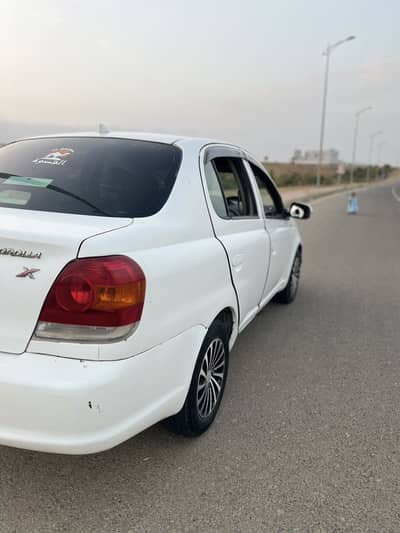 Selling my car 2005 model 2009 register