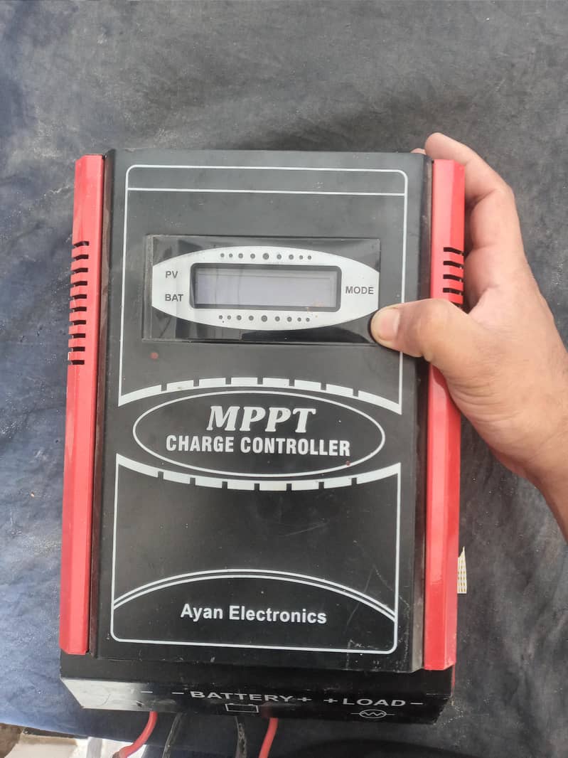 MPPT charging Controlar 0