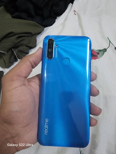 Realme C3 all ok lekin issue hai ek