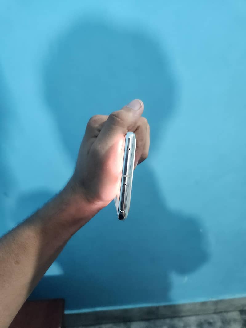 Google Pixel 7 Pro 6