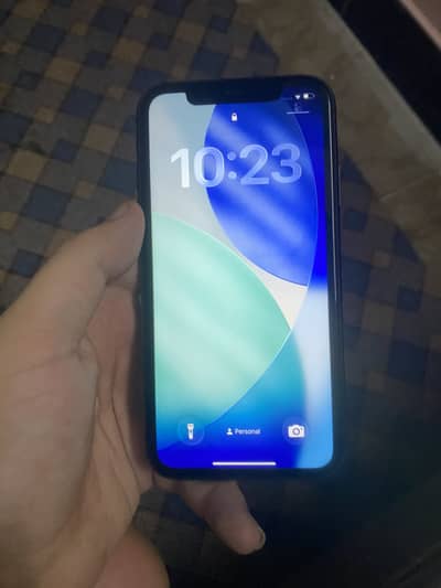 Apple iPhone 11 non pta 64gb 84% little rough 10/9