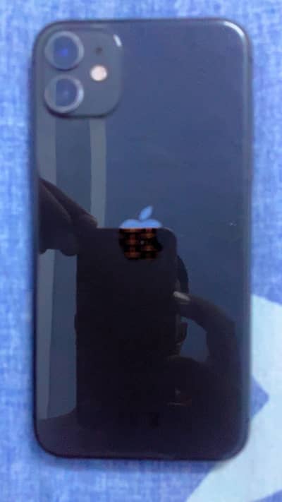 iPHoNE 11 64 FU BH91%