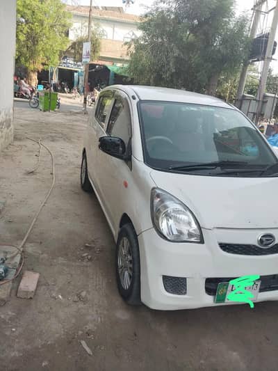 Daihatsu Mira 2013