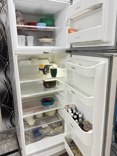 Dawlance fridge