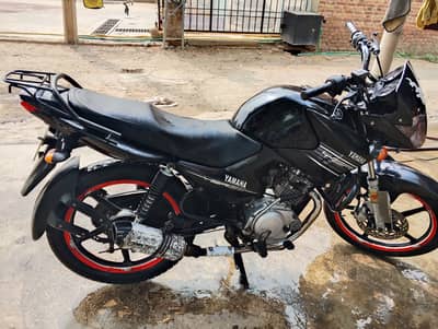 Yamaha YBR 125 2016