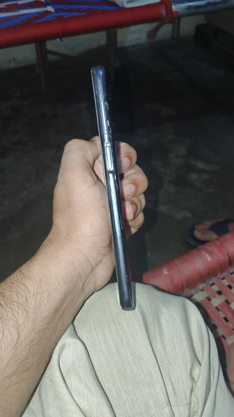 Xiaomi Redmi Note 9S 5