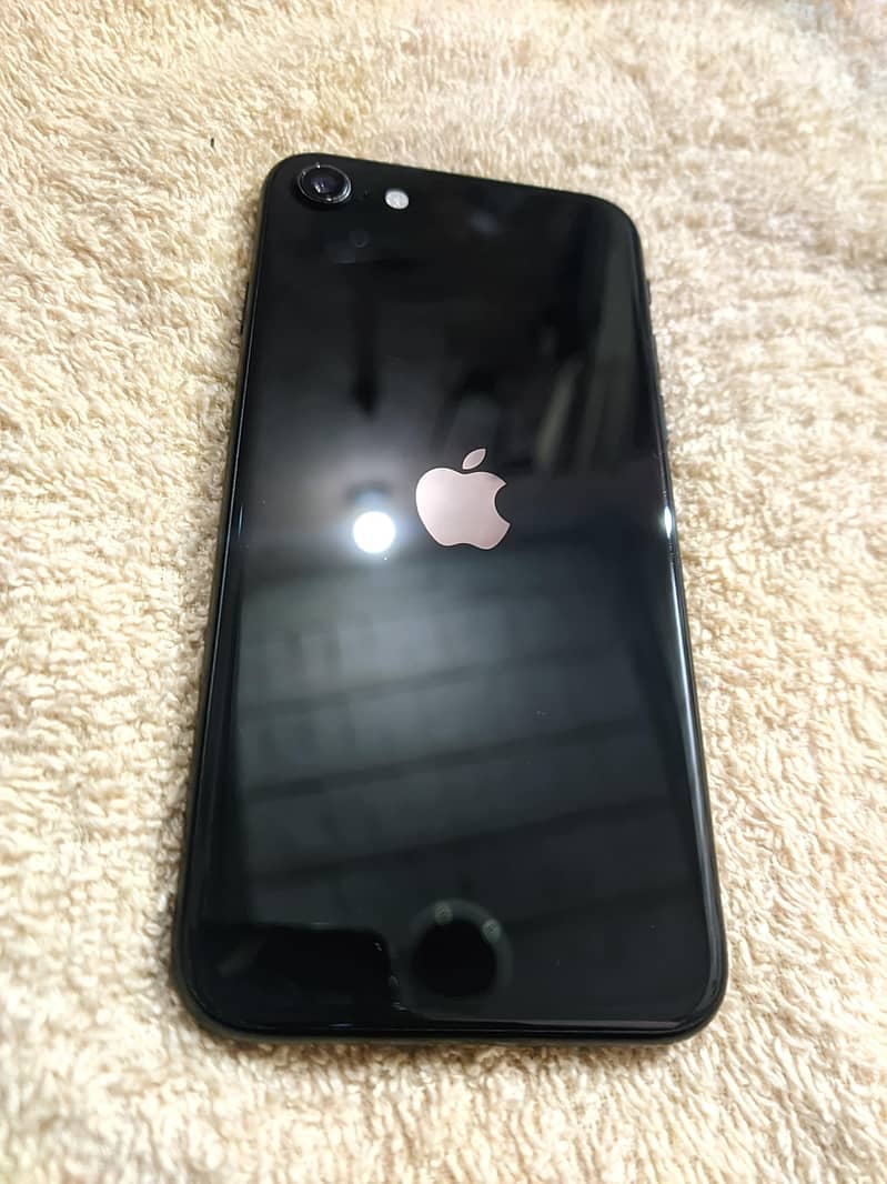 Apple iPhone SE 4