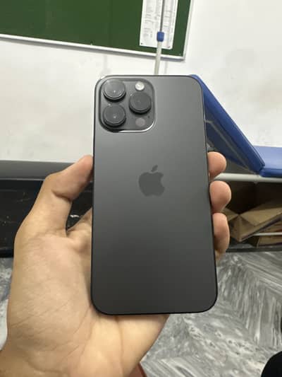 14 Pro Max