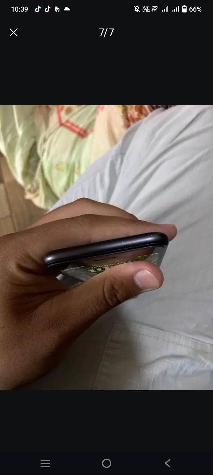 Apple iPhone 8 3