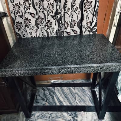 benches and table