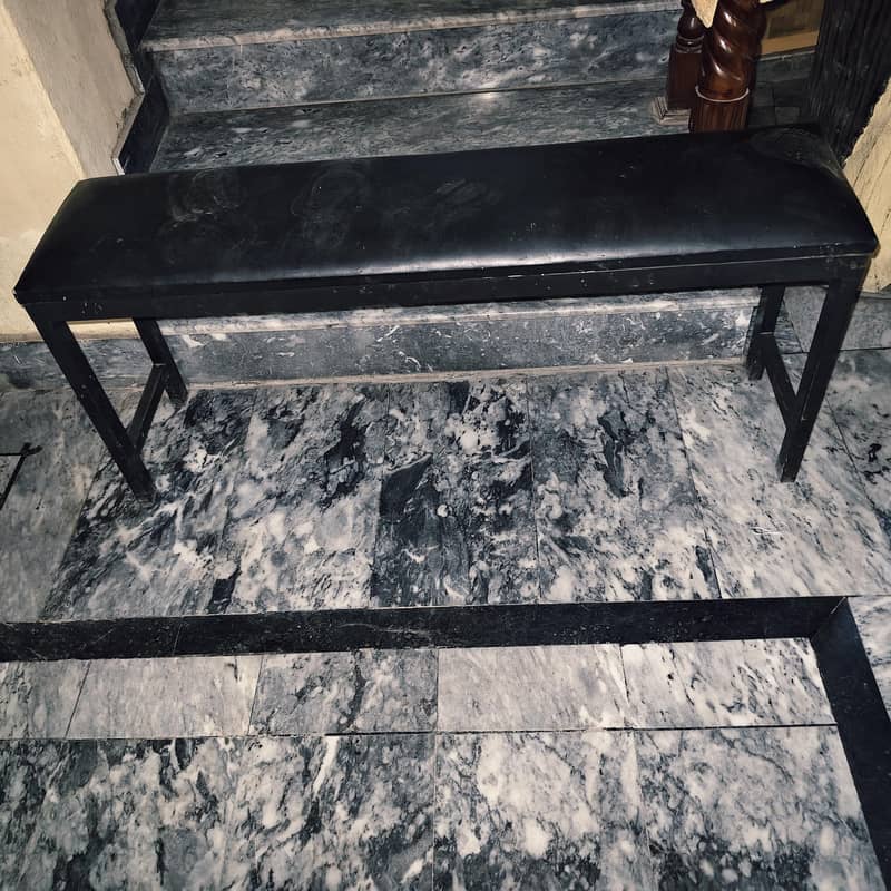 benches and table 5