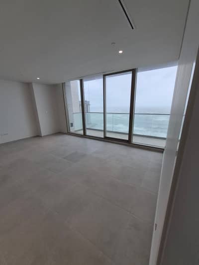 EXCLUSIVE PARTIAL SEA FACING APARTMENT FOR RENT The Views Emaar Karachi