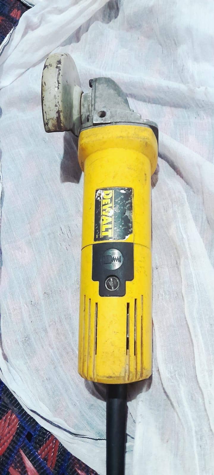 DeWalt grinder 4inch 0