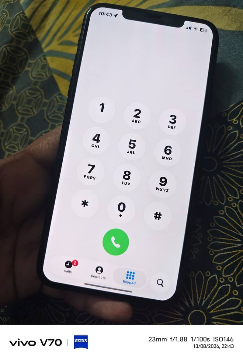 Apple iPhone 11 Pro Max 4