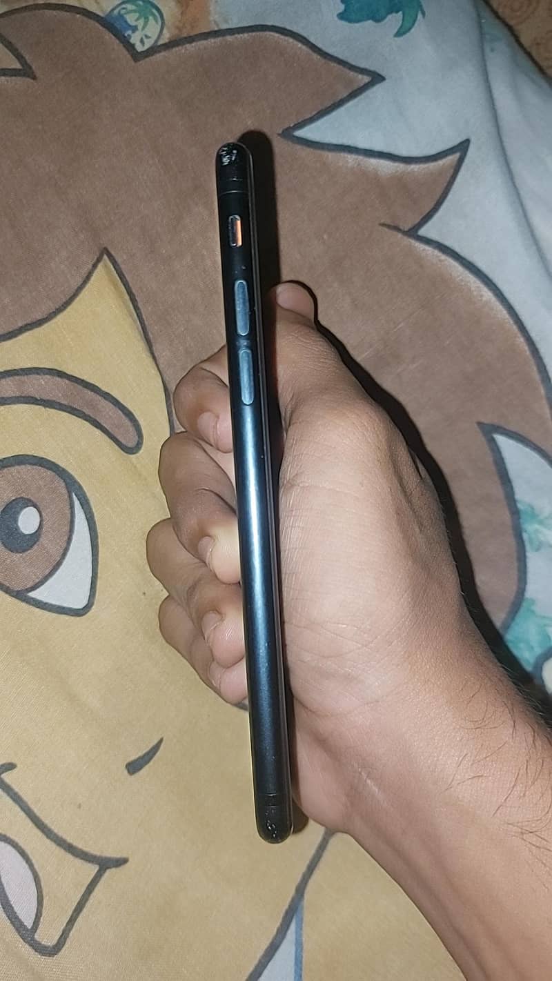 Apple iPhone 7 1
