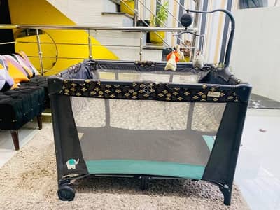 Tinnies Baby cot