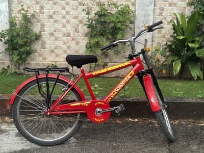 Kids cycle red