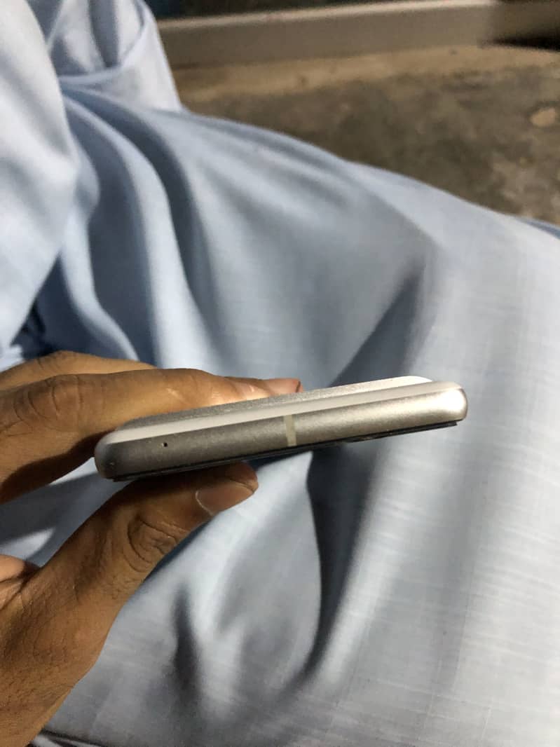 Google Pixel 7 3
