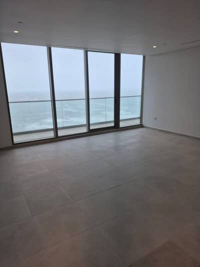 EXCLUSIVE CITY VIEW FACING APARTMENT FOR RENT