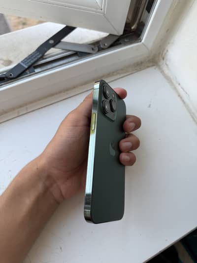 Apple iPhone 13 Pro