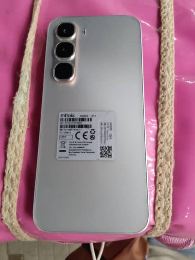 Infinix Hot60 pro 8/256