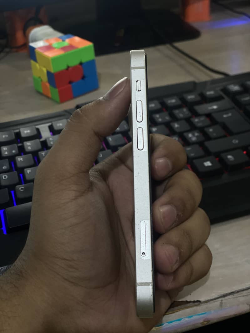 IPhone 13 Mini 2