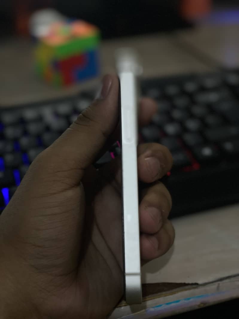 IPhone 13 Mini 3