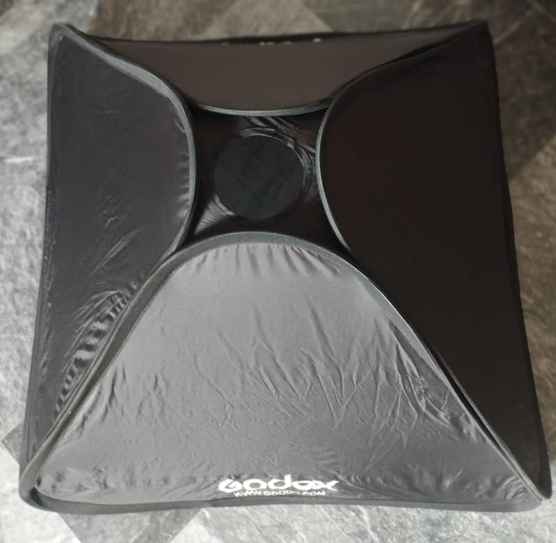 softbox with s2 bracket 2