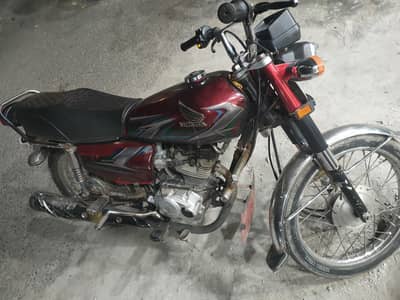 Honda 125 model 2023 Good condition Home Use