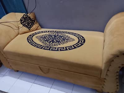 brand new sofas ha kahe sa be ni damage ha all ok ha