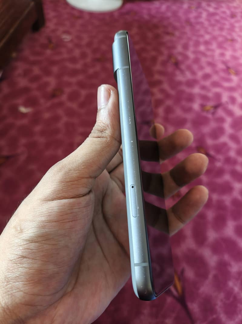 Google Pixel 8 3