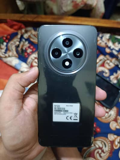 OPPO Reno12 F