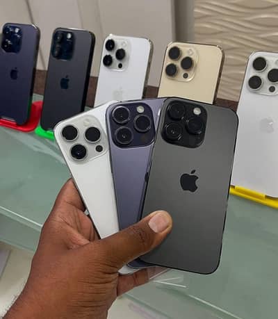 i Phone 8plus, 11,12,13,14,15 pro max on instalment Whatsap 3224144692