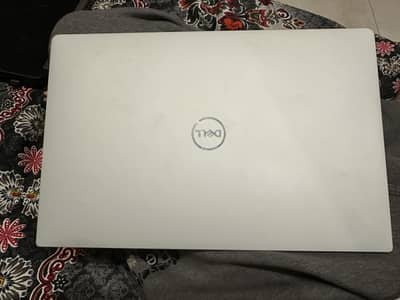 Dell XPs 13 7390 core i7 10th gen Scratchless condition