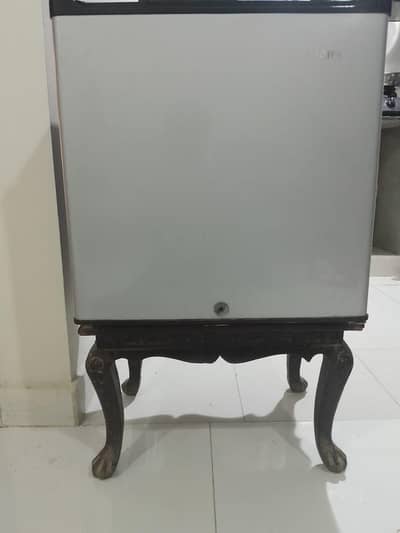 Room Refrigerator