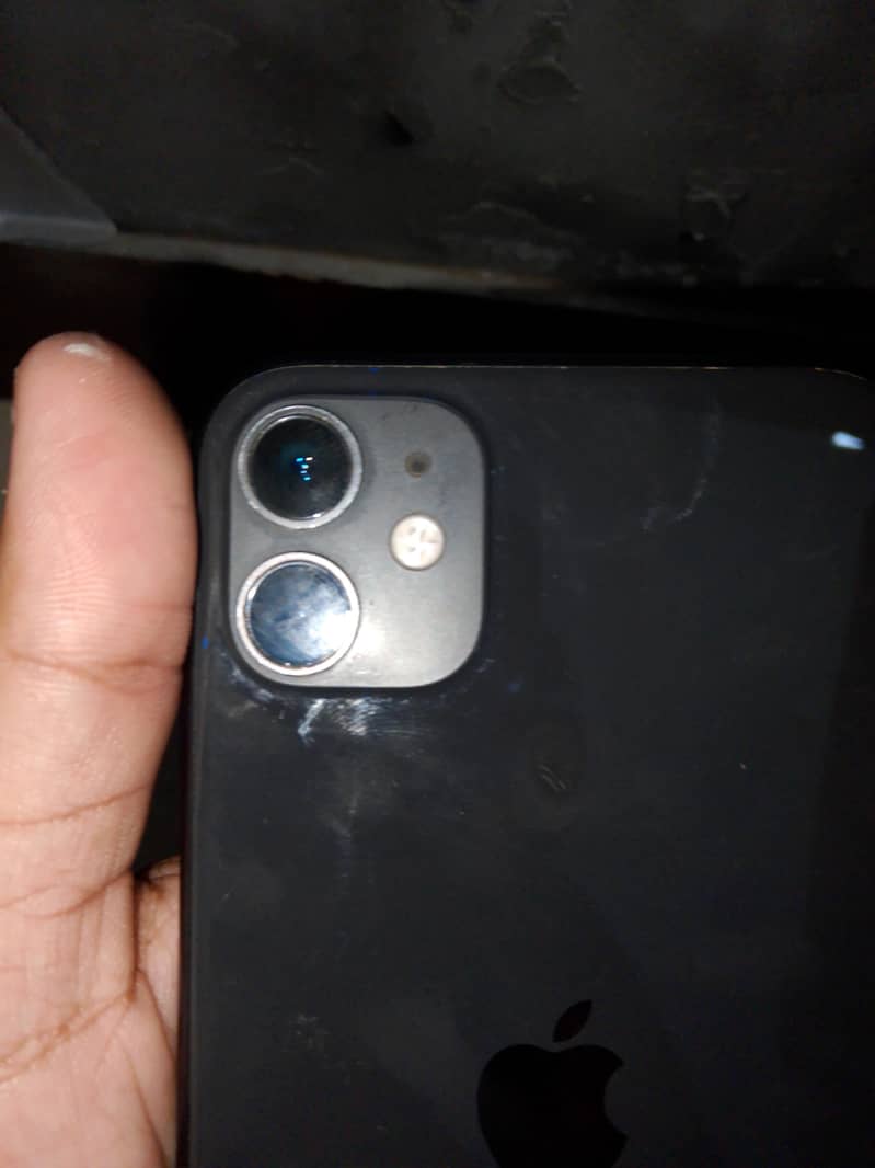 Apple iPhone 11 2