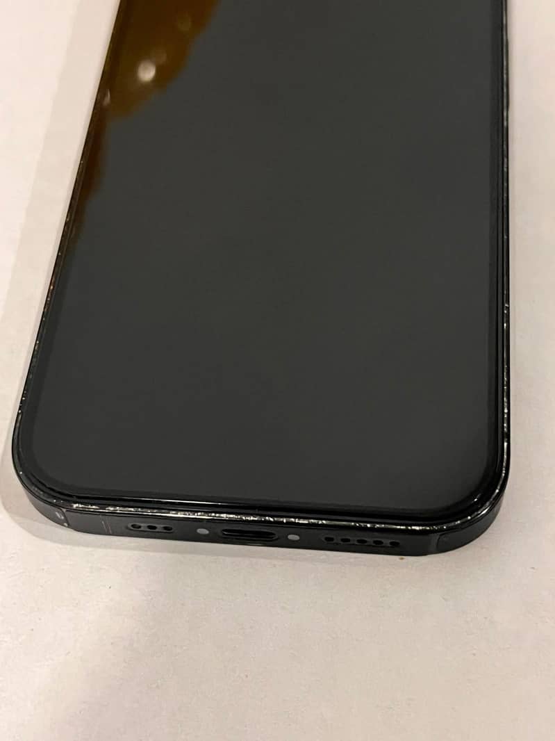 Apple iPhone 14 Pro 4