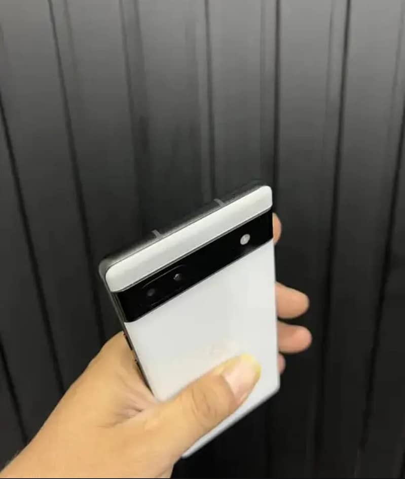 Google Pixel 6a 4