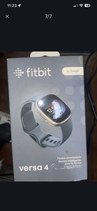 Fitbit Versa 4