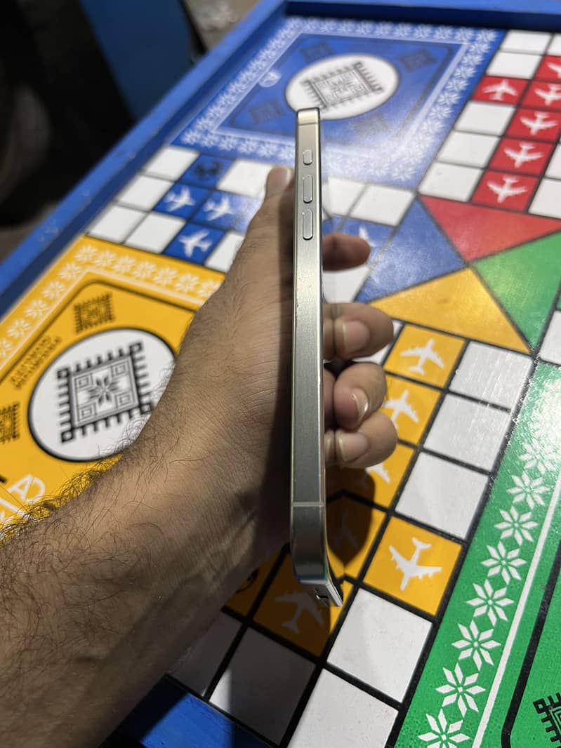 Apple iPhone 15 Pro Max 5